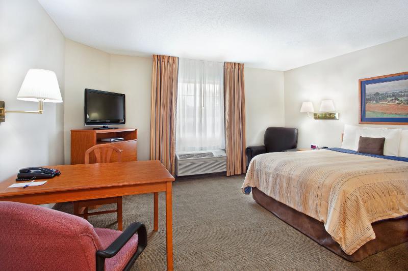 Candlewood Suites Huntersville-Lake Norman Area By Ihg Buitenkant foto